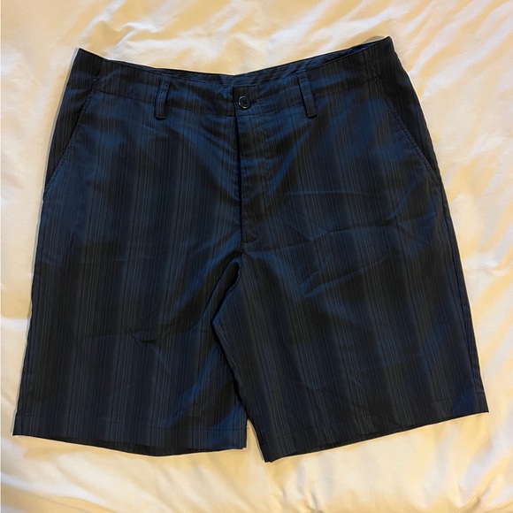 Under Armour Men's Black and Gray Striped Shorts - Picture 1 of 7